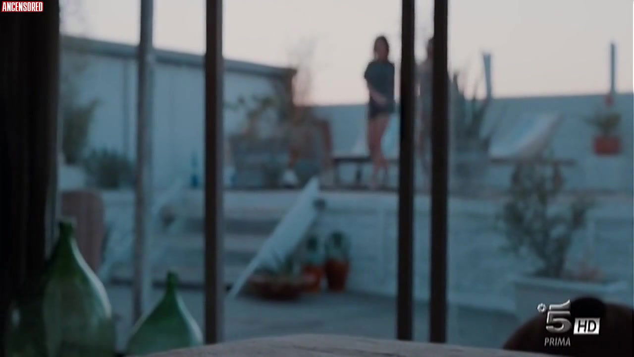 Diane Fleri – solo