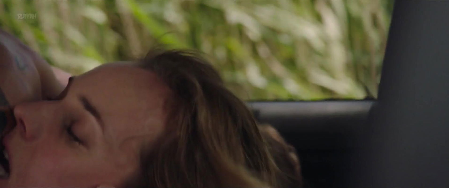 Diane Kruger – tout nous separe