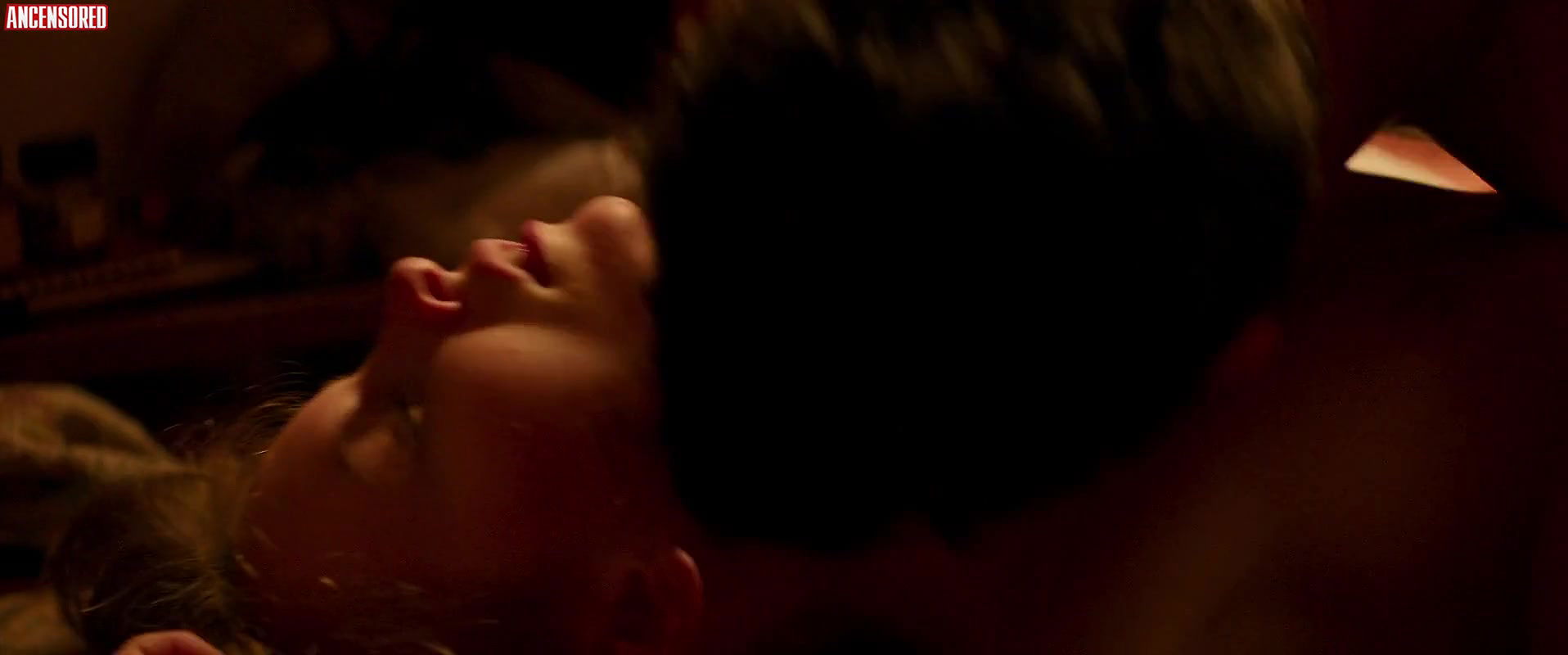 Diane Rouxel – raising colors