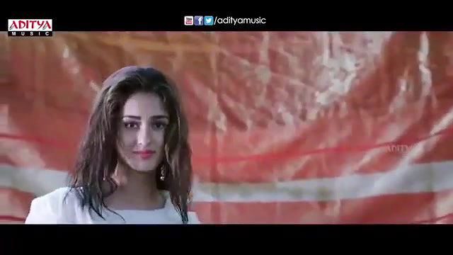 Disha Patani – loafer