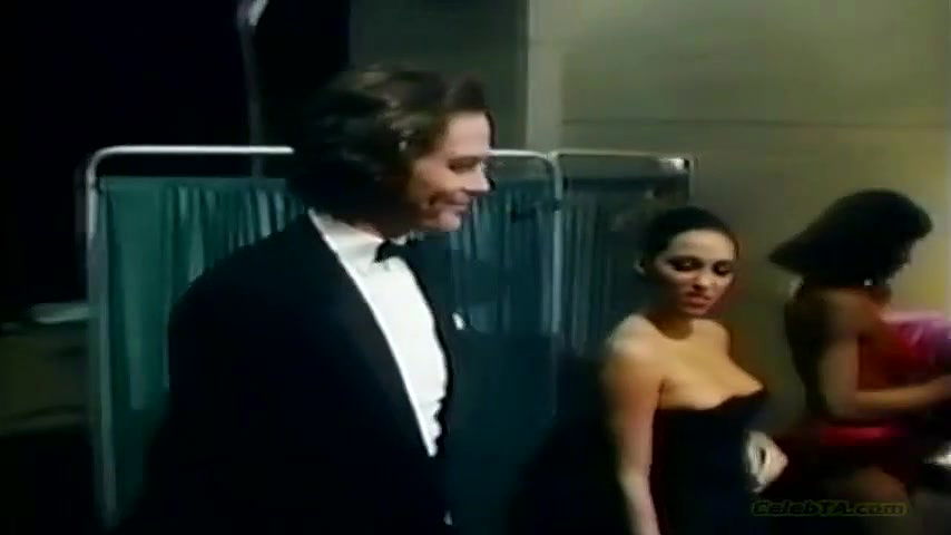 Dolly Dollar – C O D