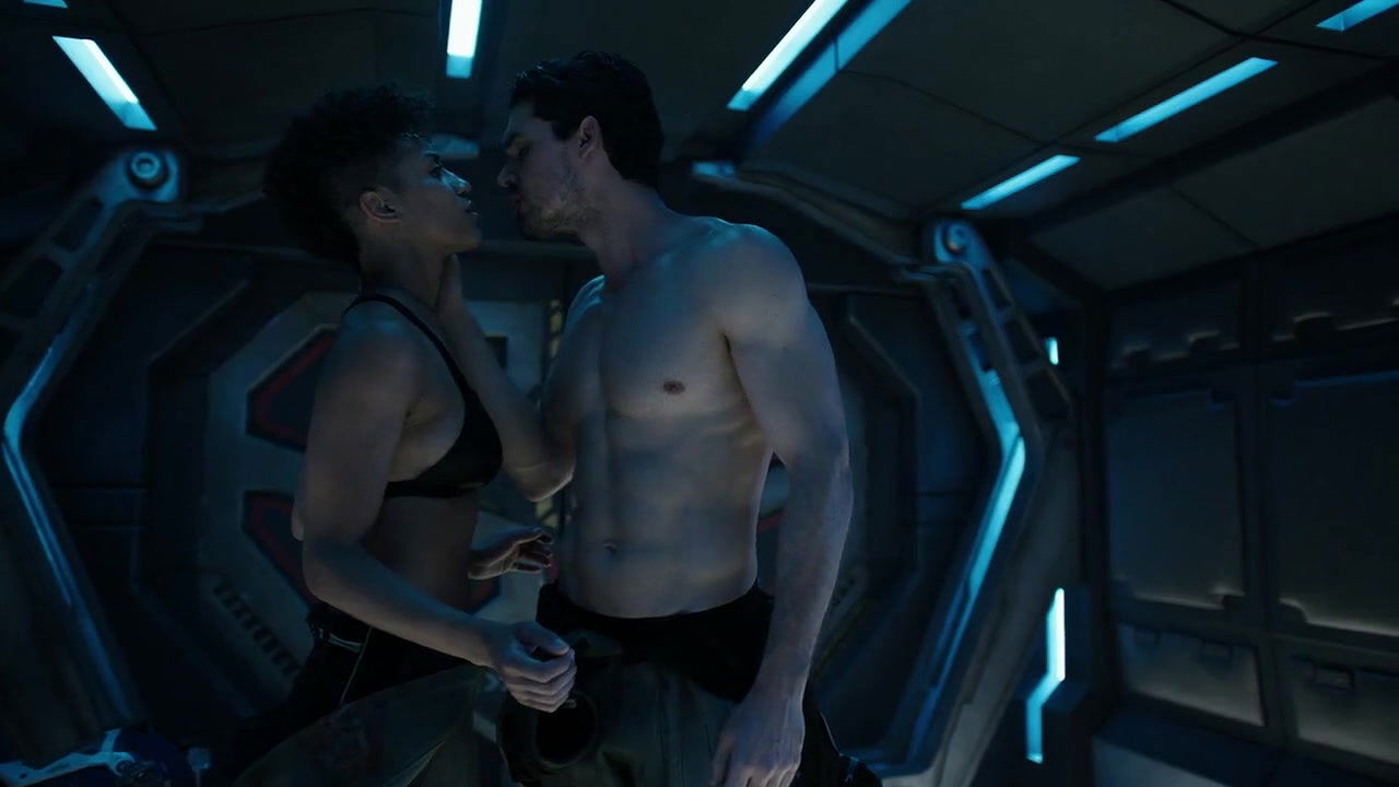 dominique tipper – The Expanse
