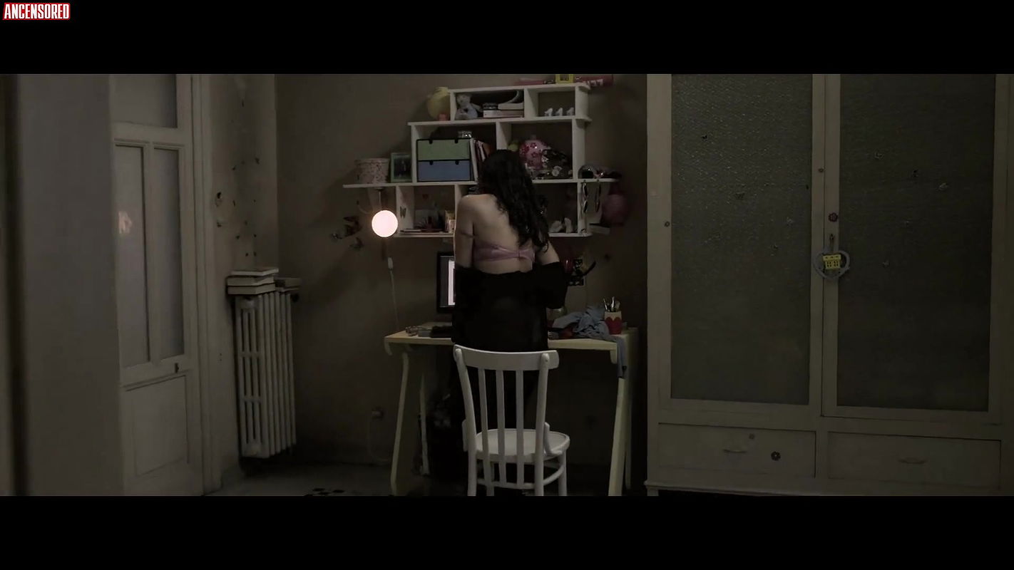 Donatella Finocchiaro – youtopia