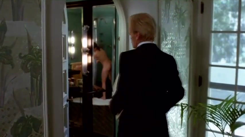 Donna Wilkes – Schizoid