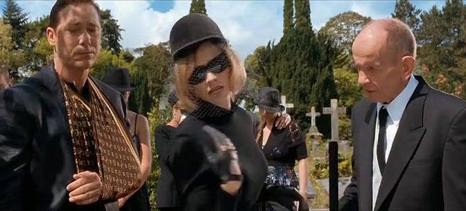 Dorien Rose Duinker – Killer Babes