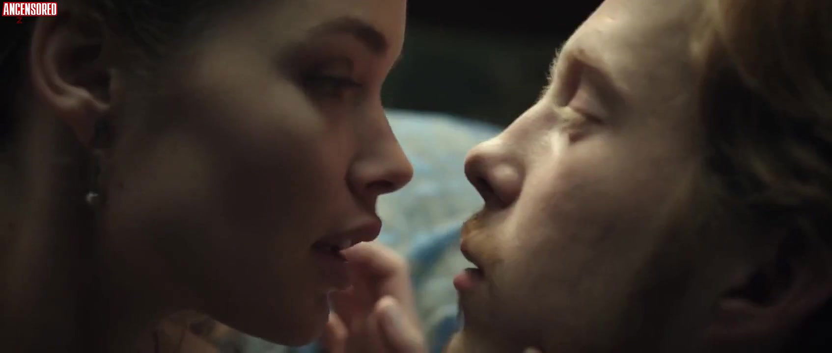 Doutzen Kroes – Nova Zembla