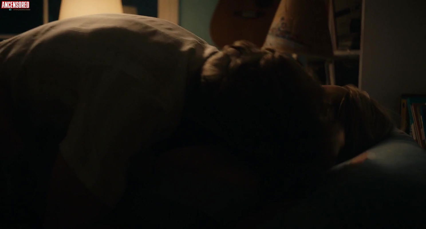 Dree Hemingway – in a relationship