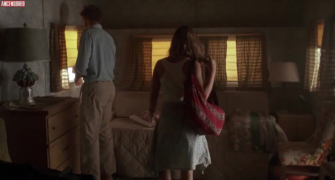 Drew Barrymore – Far from Home