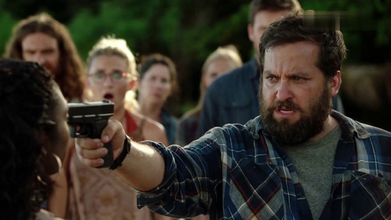 ebonee noel – wrecked