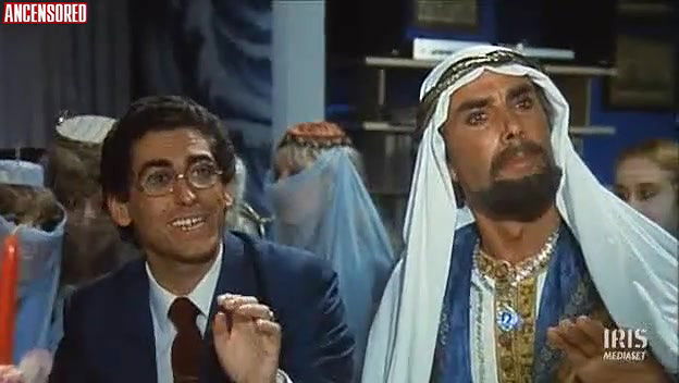 Edwige Fenech – dont play with tigers