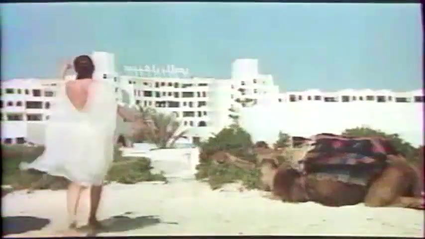 Edwige Fenech – Tais toi quand tu parles