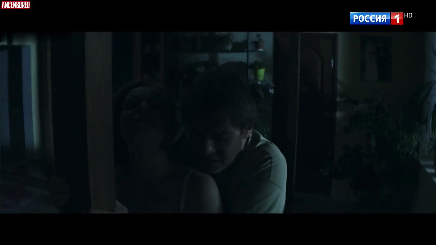 Ekaterina Guseva – vhodya v dom oglyanis