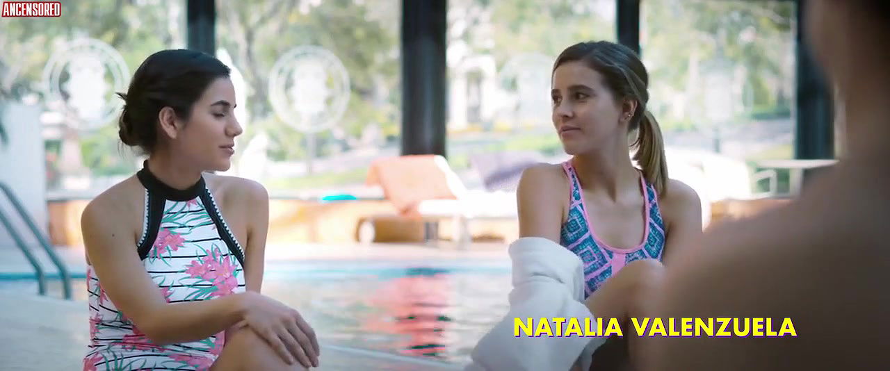 ela velden – veinteanera divorciada y fantastica