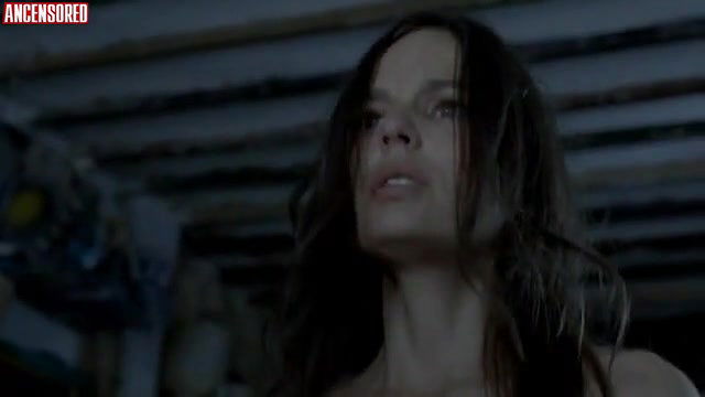 Elena Anaya – lejos del mar