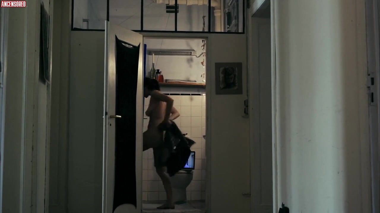 elena martin – julia ist