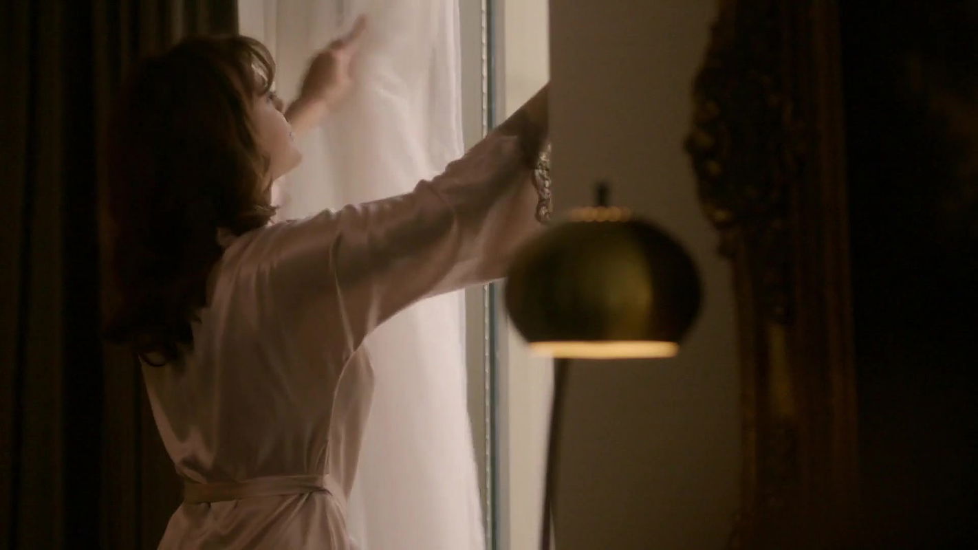 Elena Satine – timeless