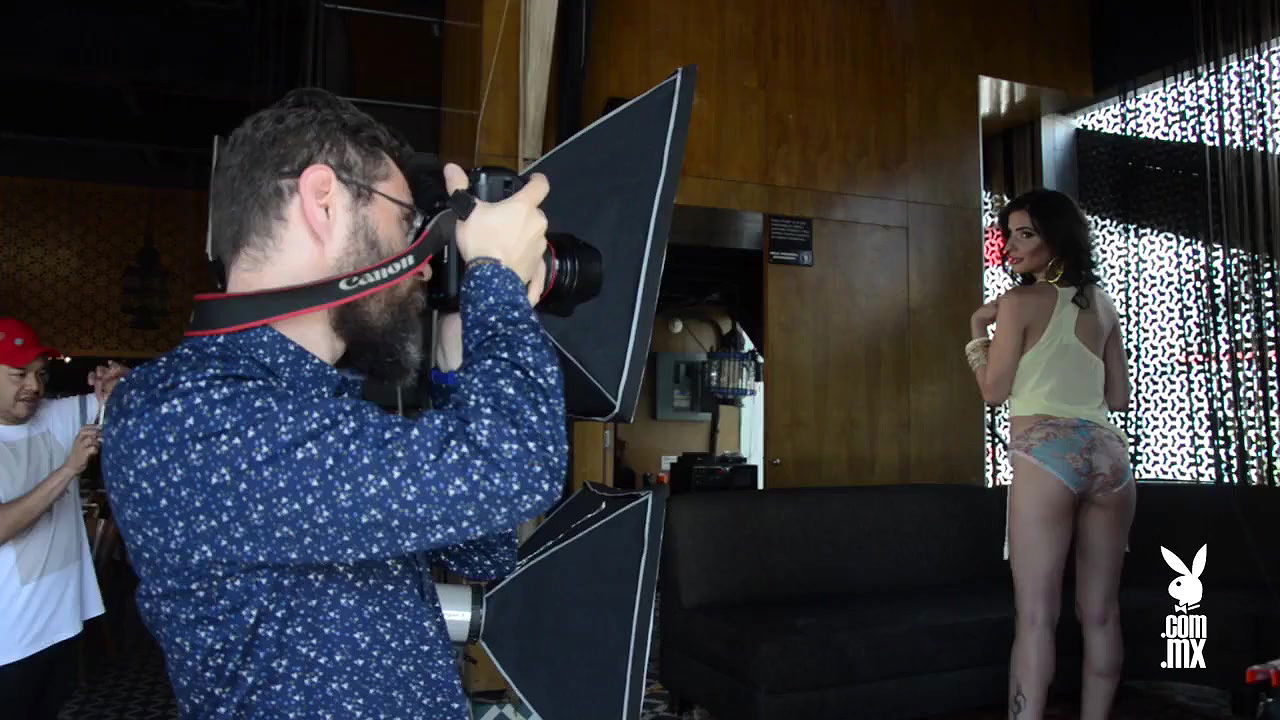 elif celik 2 – Playboy Magazine