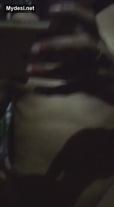 Desi aunty nude playing game