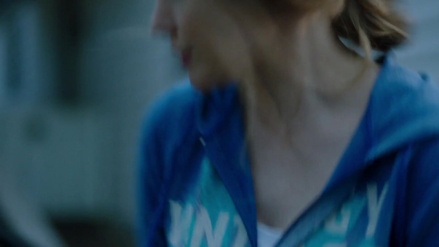 Eline Powell – siren 3