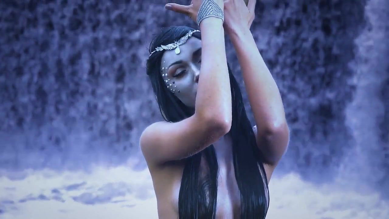 Elisa Kolk – silence the sirens