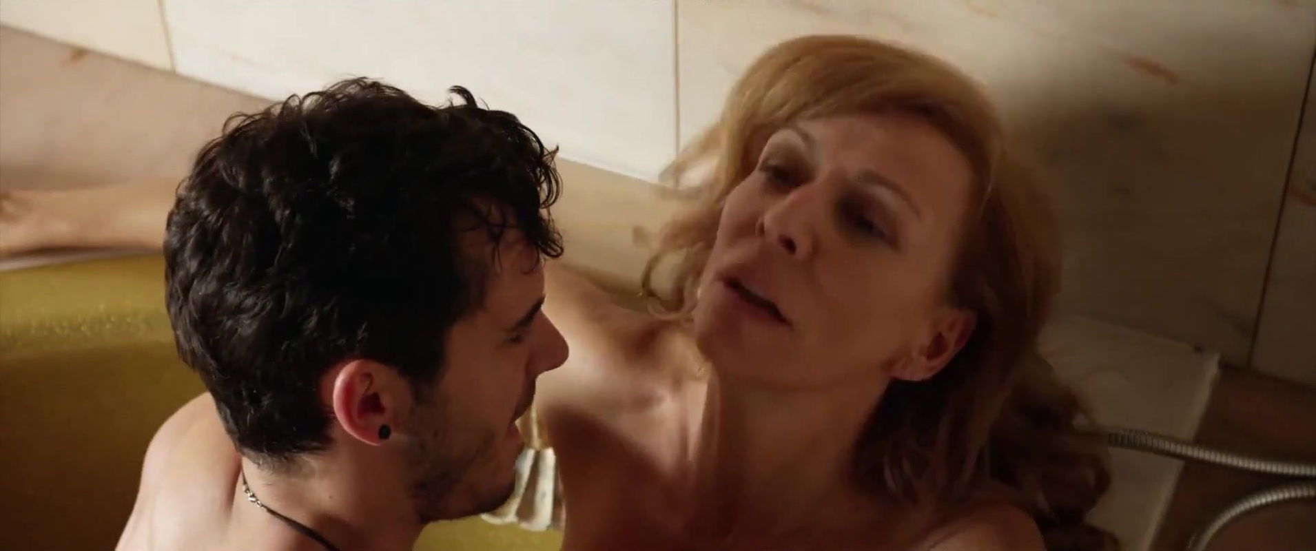 Elisa Matilla – foam party