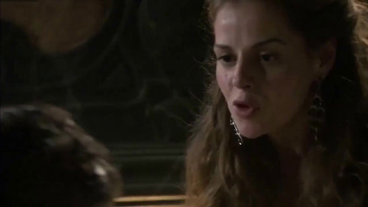 Elisa Moulia – Aguila Roja