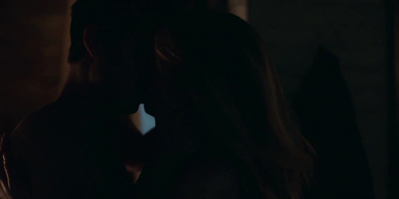 Elisabeth Moss – the handmaids tale