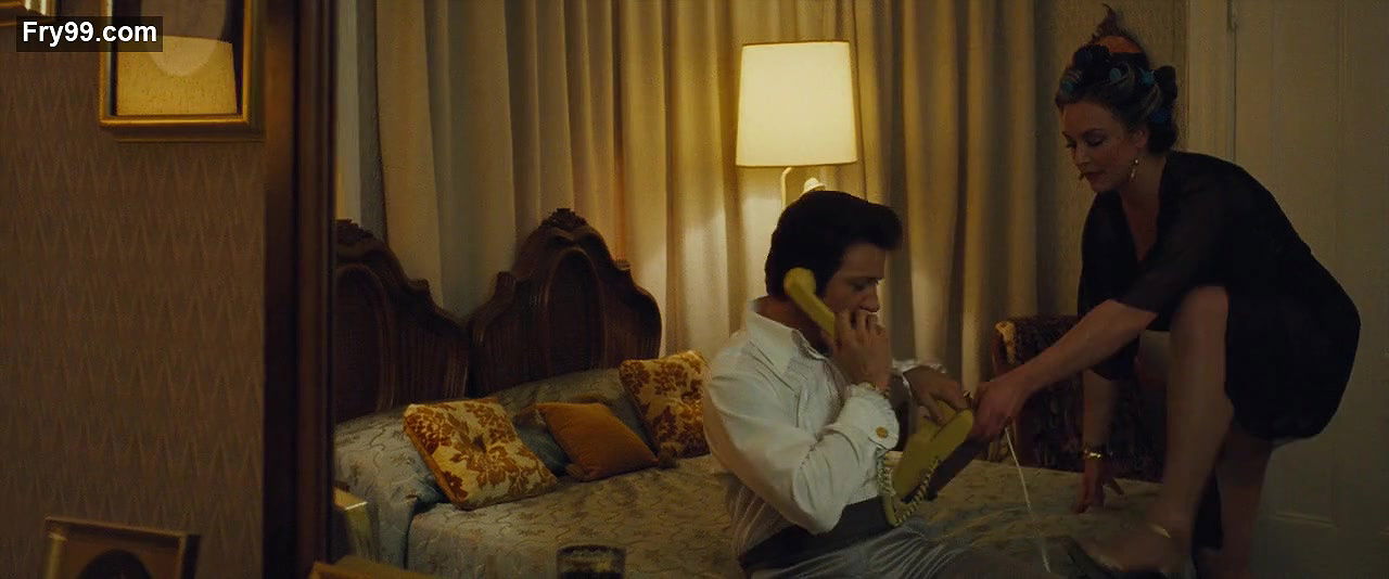 Elisabeth R – American Hustle