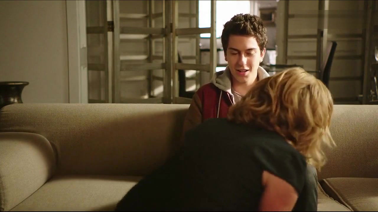 Elisabeth Shue – Behaving Badly 2014