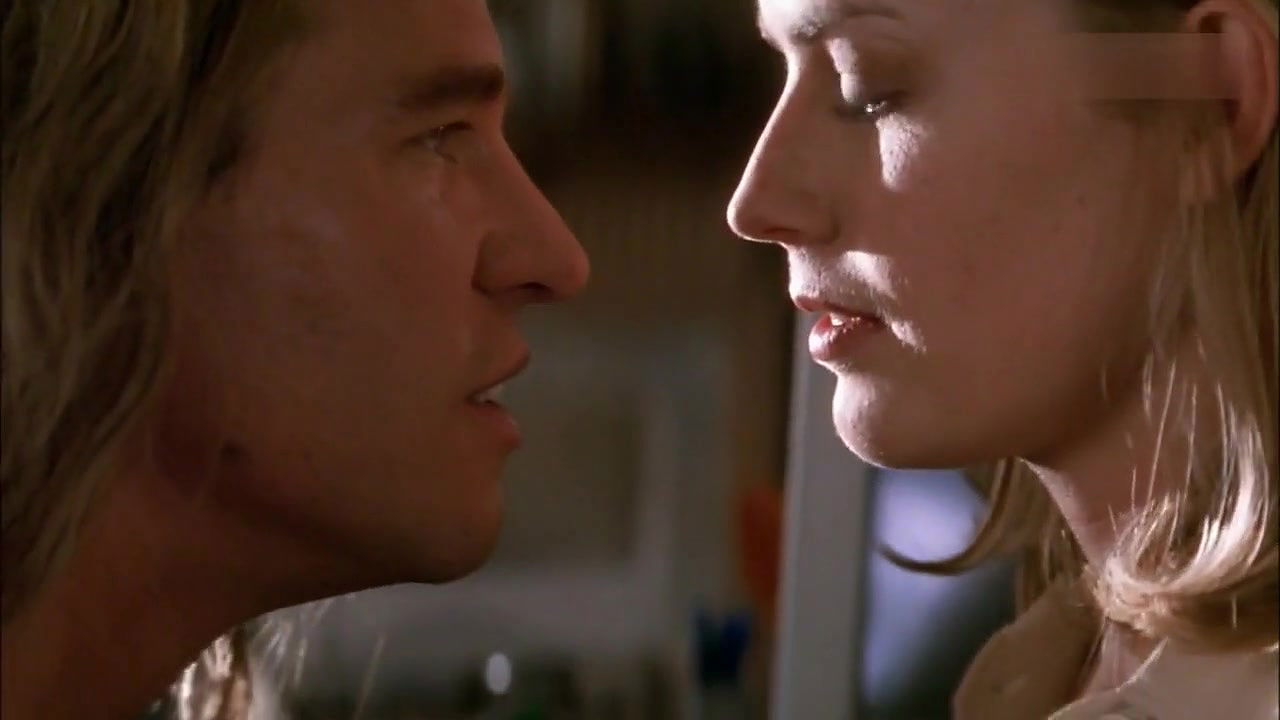 Elisabeth Shue – The Saint