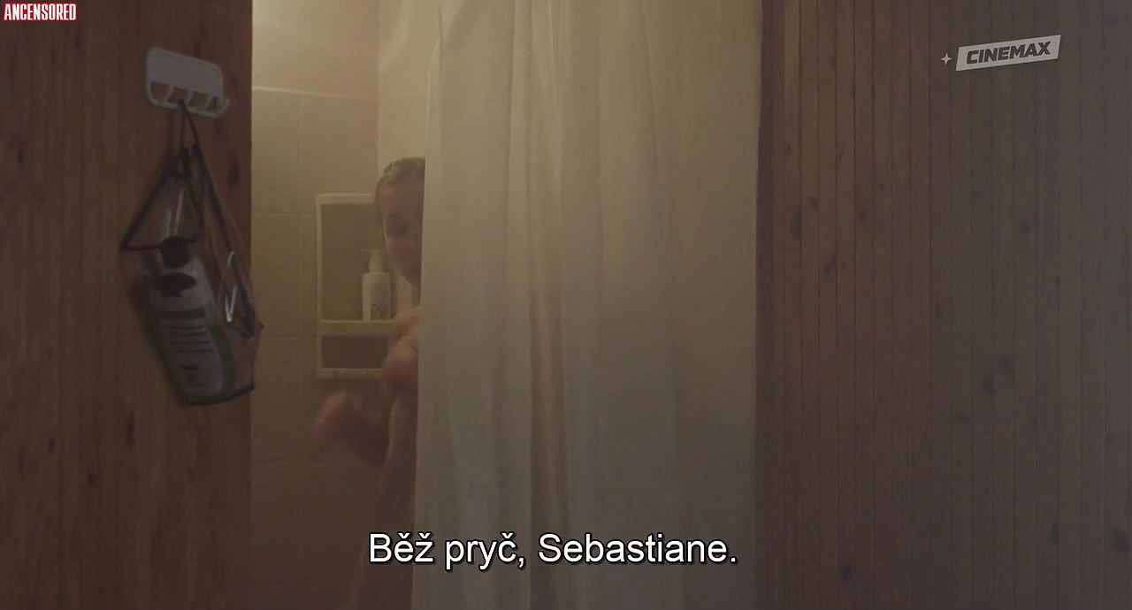 Eliska Krenkov – a certain kind of silence