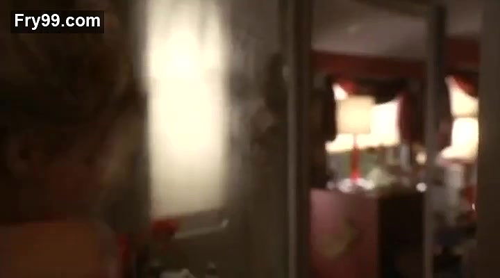 Eliza Coupe – 12 Miles of Bad Road