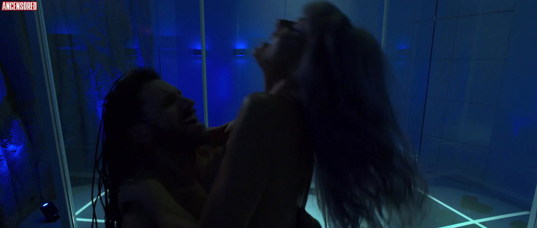 Eliza Coupe – future man