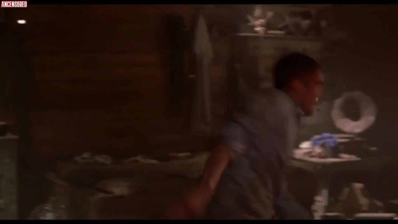 Eliza Dushku – Wrong Turn