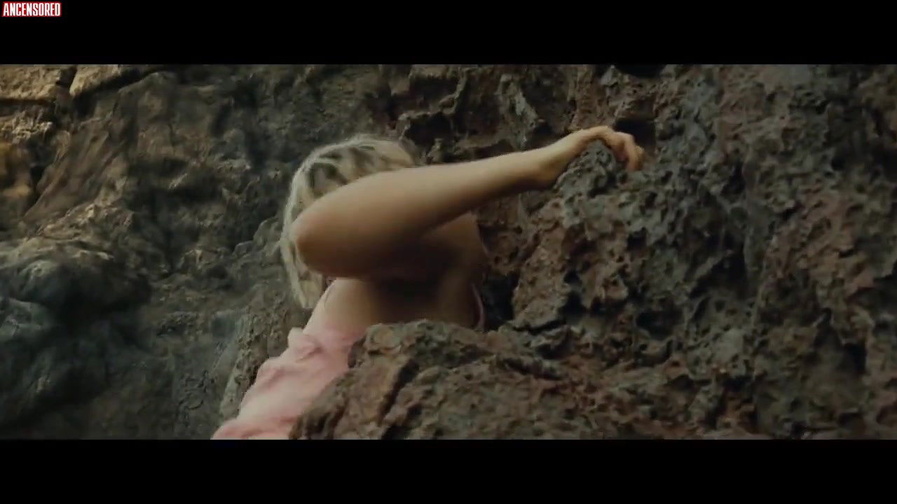 eliza scanlen – old