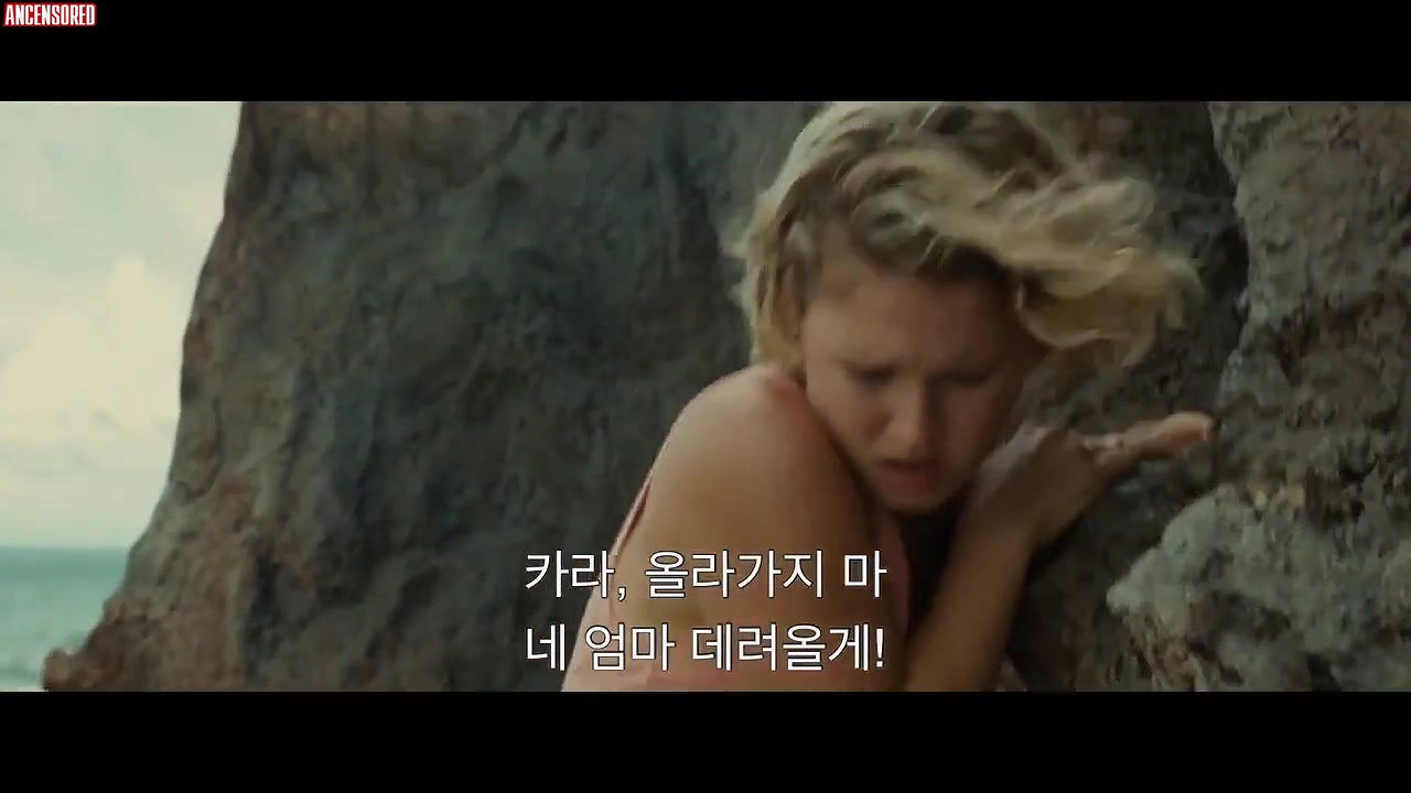 eliza scanlen – old