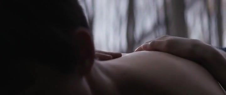 elizabeth cappuccino – super dark times