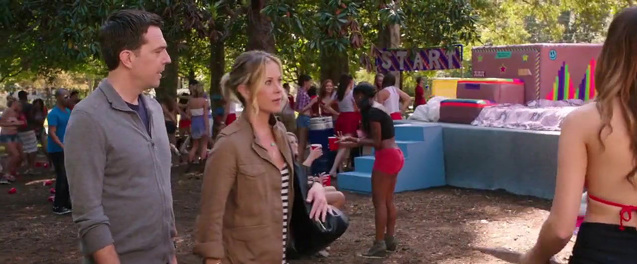 Elizabeth Gillies – Vacation II