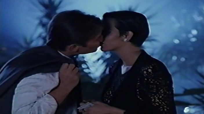 Elizabeth Gracen – Discretion Assured