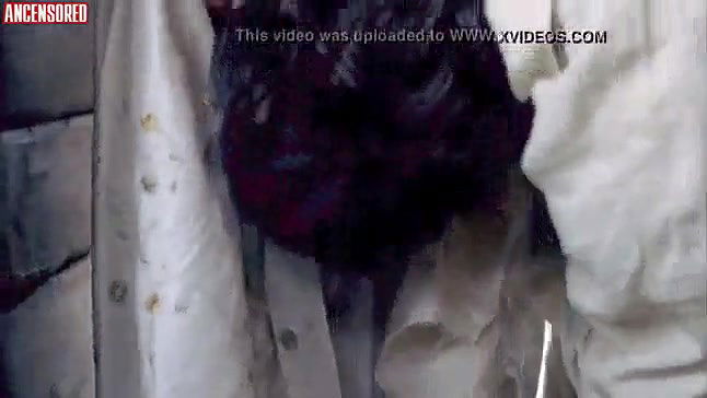 Elizabeth Hurley – method