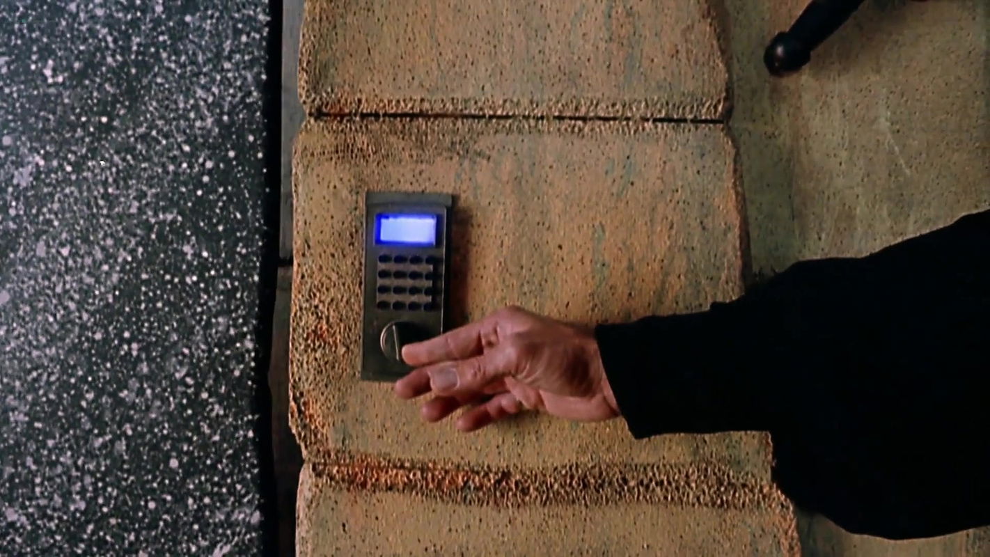 Elizabeth Kaitan – Slave Girls from Beyond Infinity