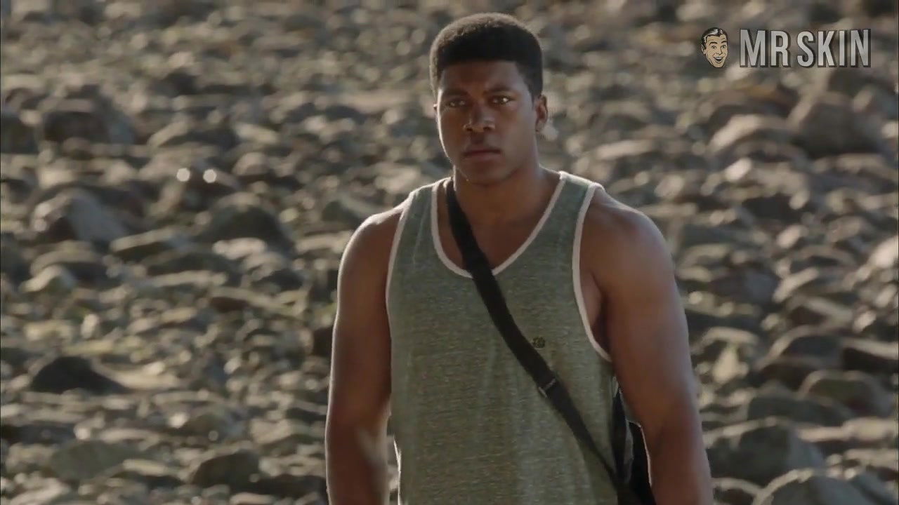 Elizabeth Mitchell – Dead of Summer