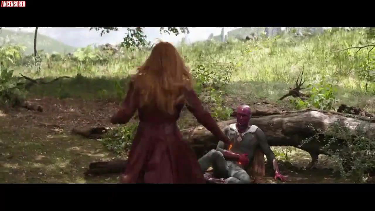 Elizabeth Olsen – avengers infinity war