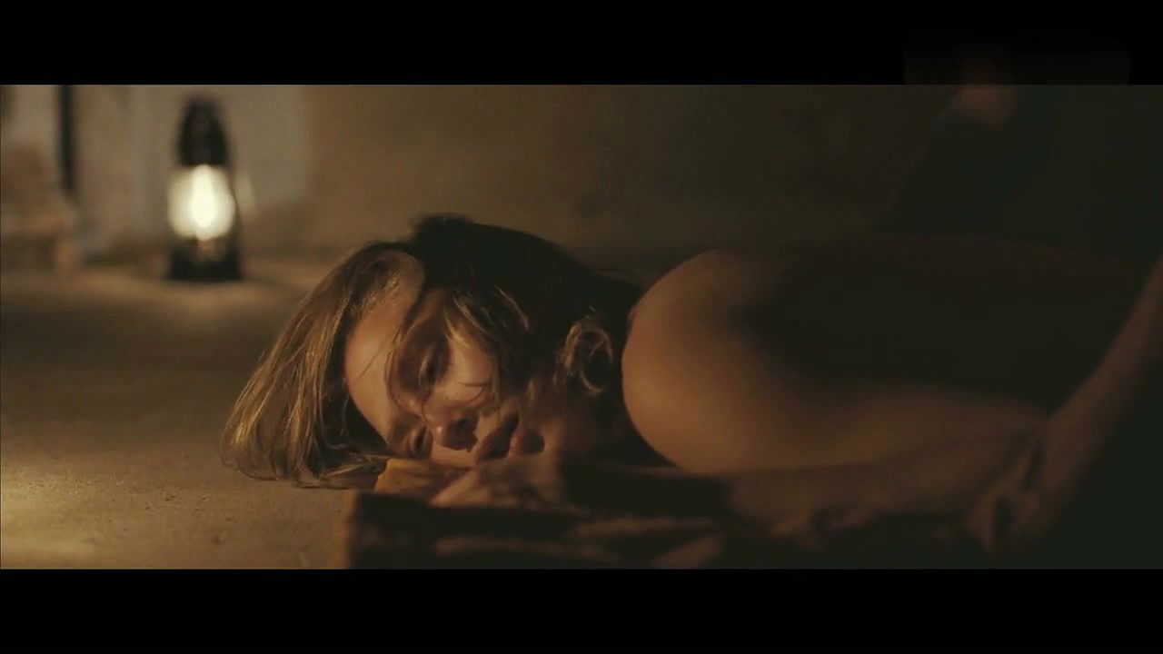 Elizabeth Olsen – Martha Marcy May Marlene