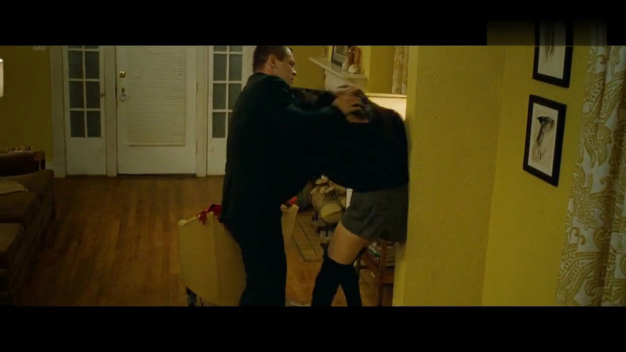 Elizabeth Olsen – Oldboy Remake