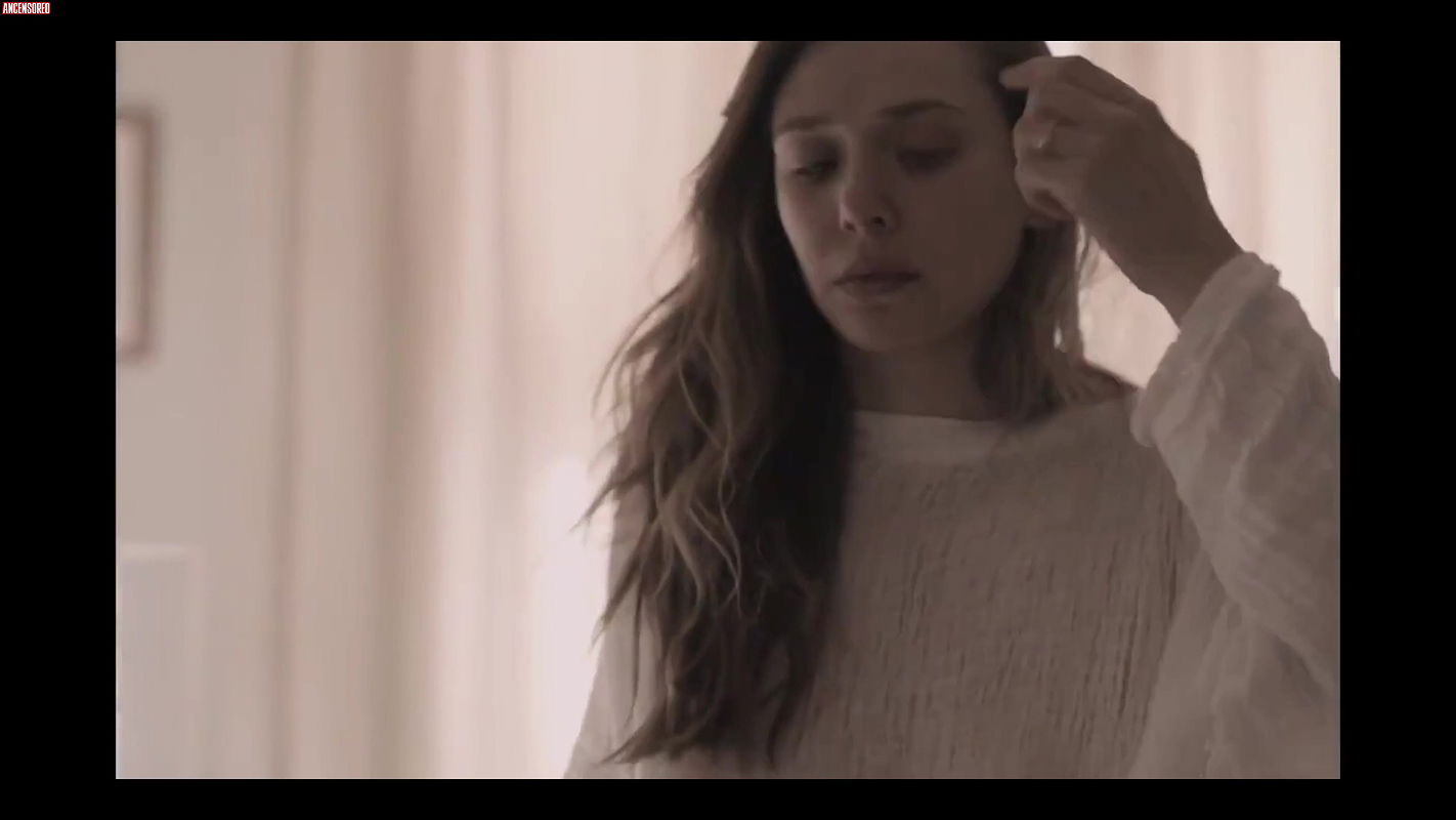 Elizabeth Olsen – sorry for your loss 2