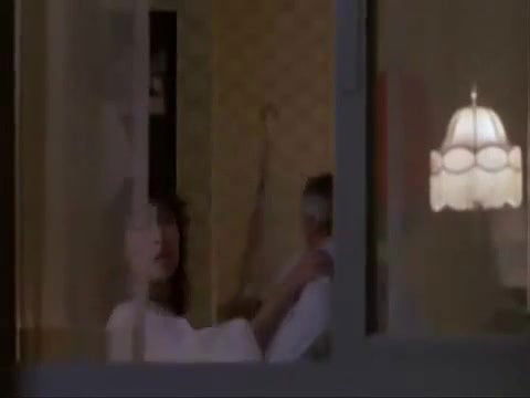 Elizabeth Pe – Down and Out in Beverly Hills