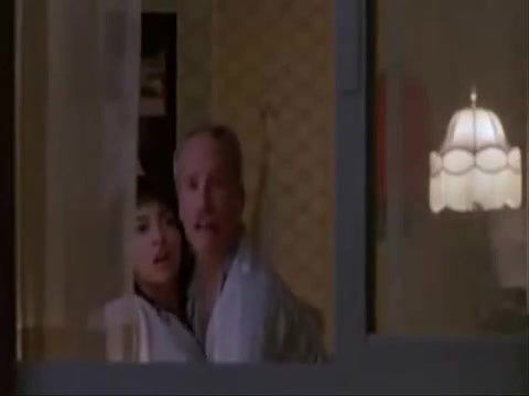 Elizabeth Pe – Down and Out in Beverly Hills