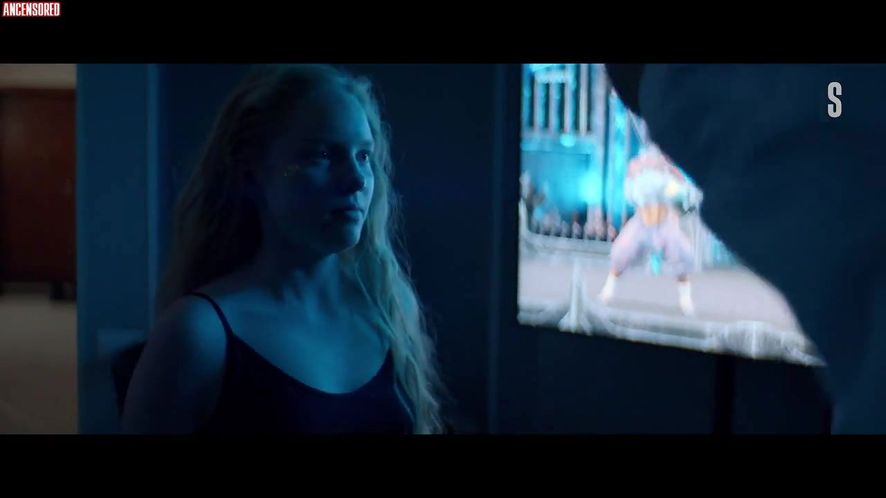 elizaveta ishenko – alice cant wait