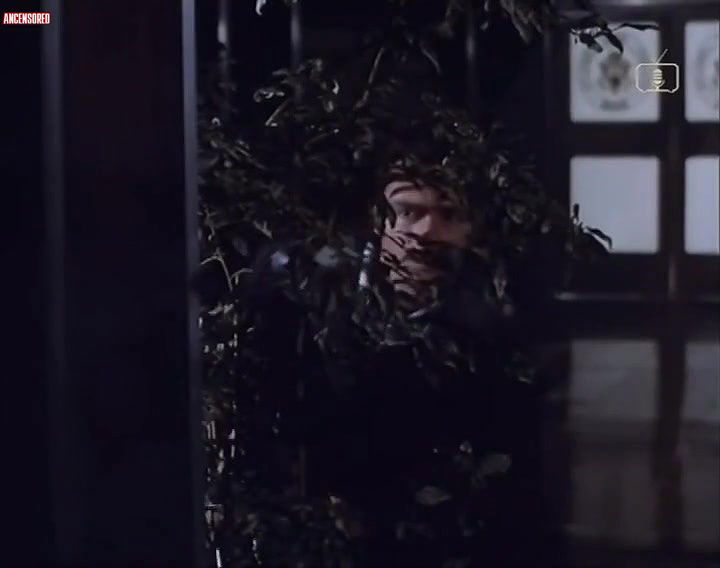 Elke Sommer – a nightingale sang in berkeley square